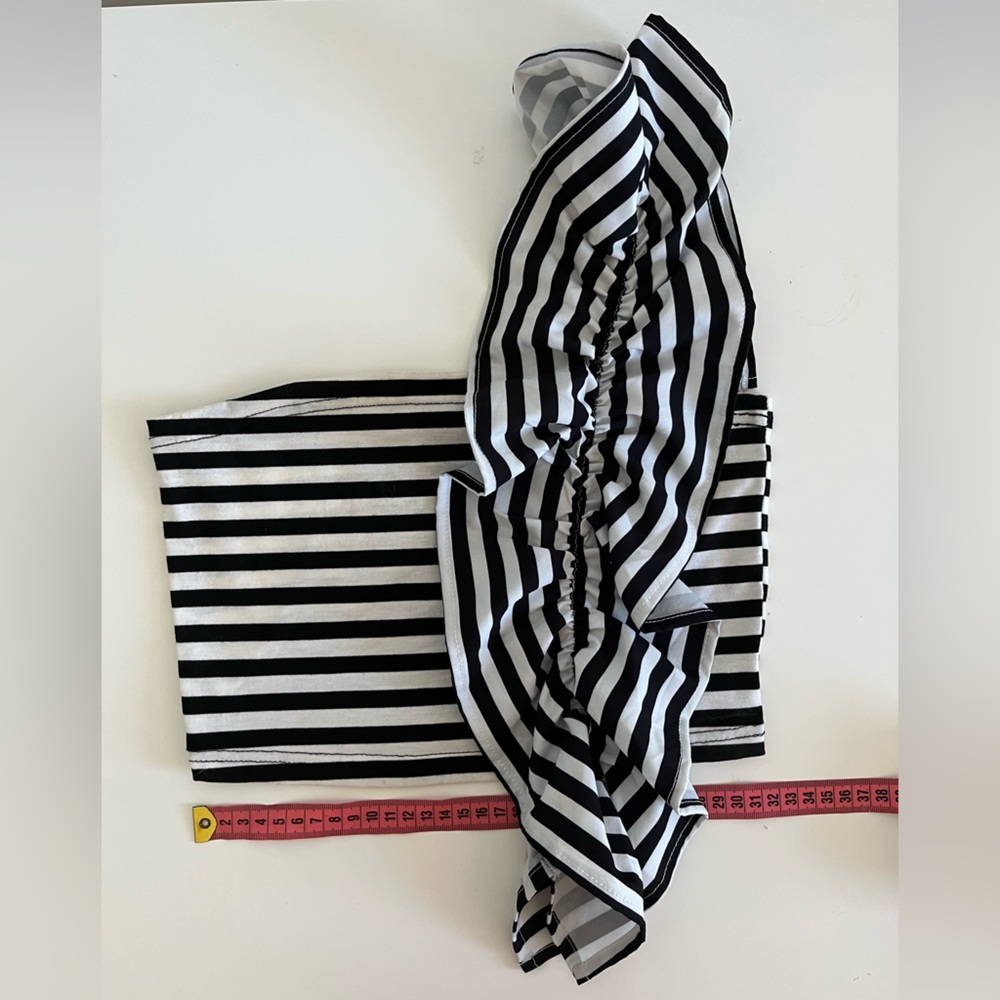 Source Unknown Black and White Striped Tank Top